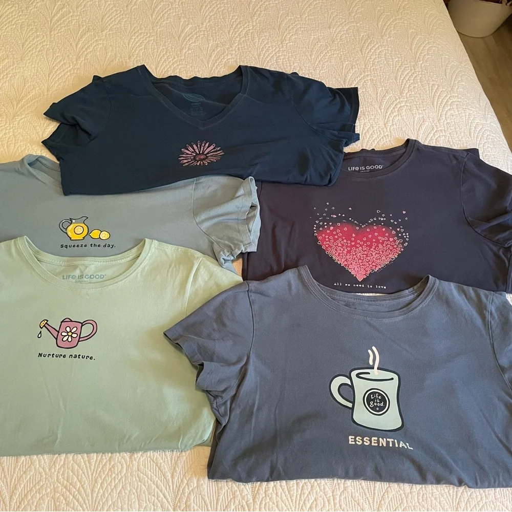 Life Is Good Womens Short Sleeve Tees - Navy, Light Blue, Gray - Picture 1 of 6